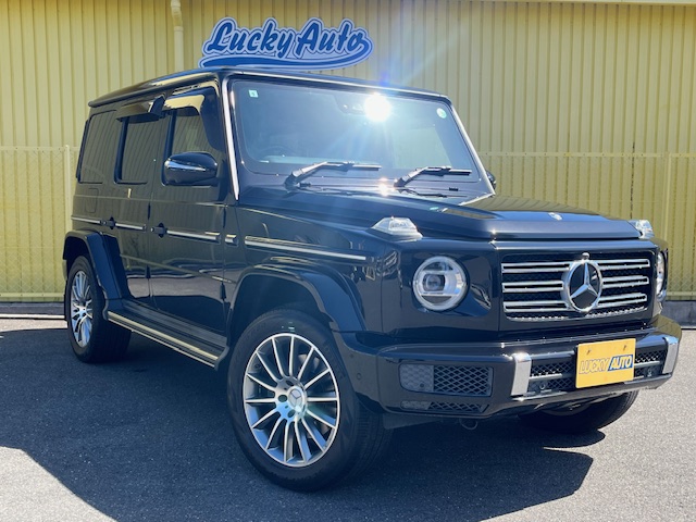 商品番号10132　G350d　AMGライン　ラグジュアリーパッケージ　サンルーフ　レッドシートベルト　　本革シート　デジタルルームミラー　ブルメスターサウンド　シートヒーター　360℃カメラ